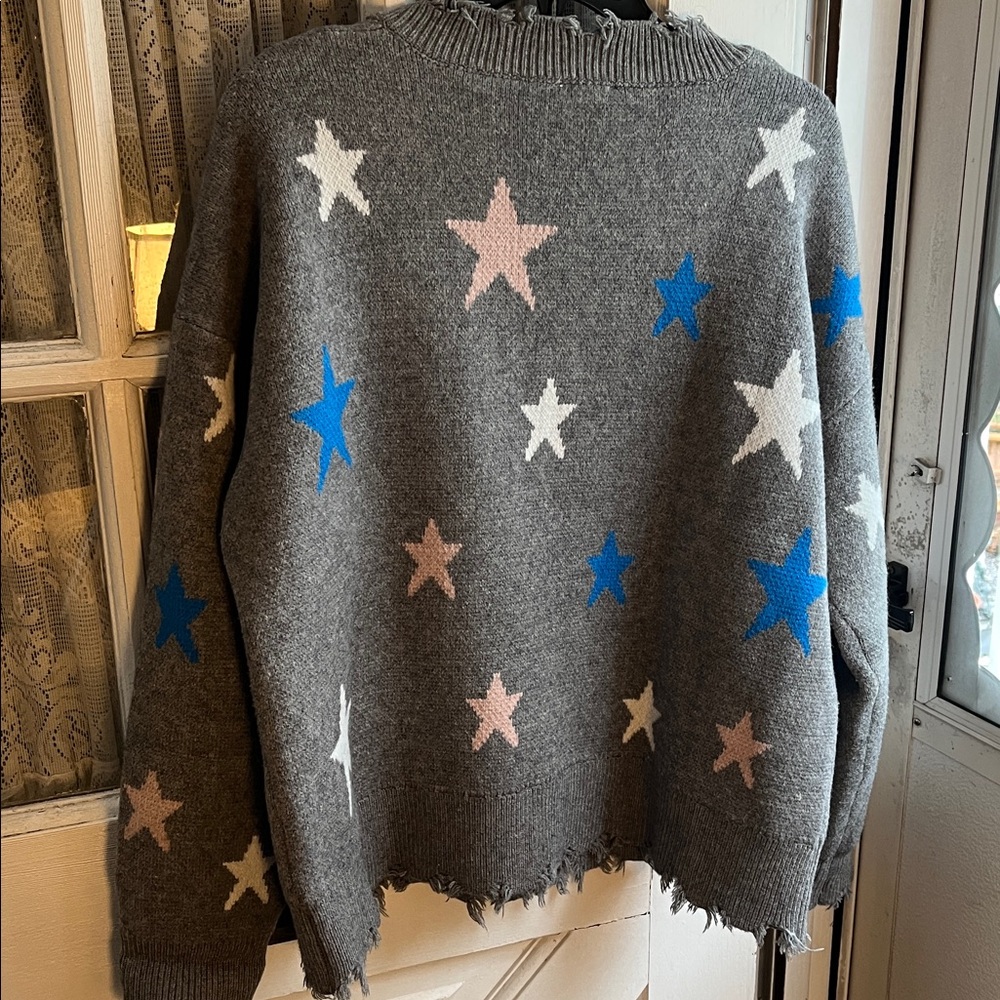 Poem & Thread Grey Distressed Pullover Swester - Picture 5 of 11